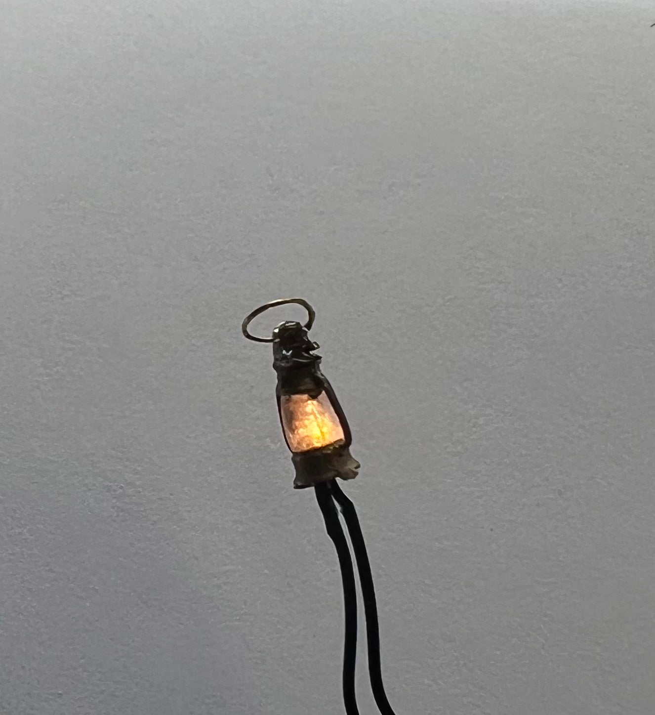 Lantern illuminated - 1/pkg